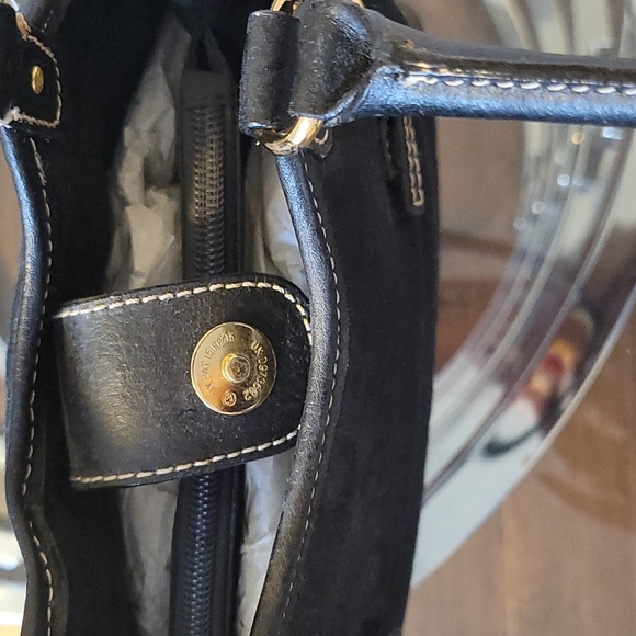 NWT Etienne Aigner black logo mini satchel with detachable strap. - Picture 3 of 10